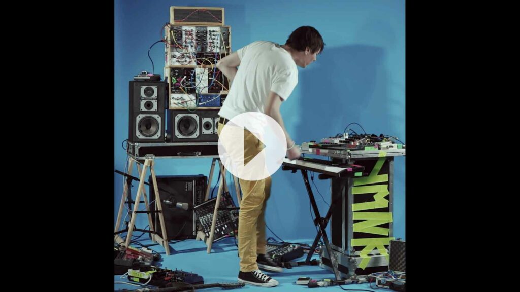 YMNK - mastering de water live session Youtube